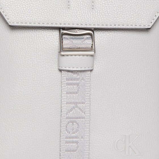 Calvin Klein Cargo Umhängetasche 21 cm