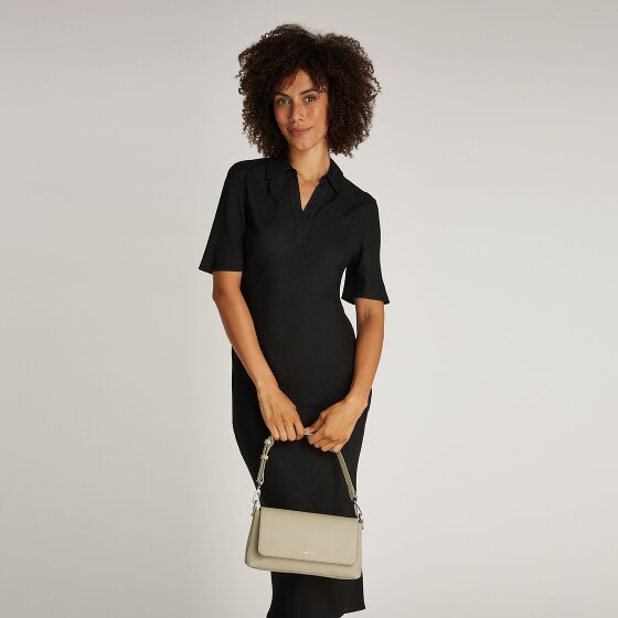 Calvin Klein CK Must Schultertasche 27 cm