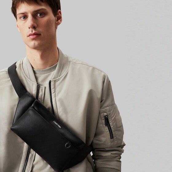 Calvin Klein CK Est. Gürteltasche 35 cm
