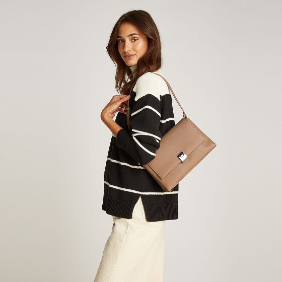 Calvin Klein CK Plaque Schultertasche 28 cm