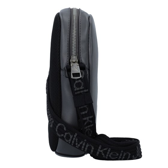 Calvin Klein Jeans Ultralight Umhängetasche 18 cm