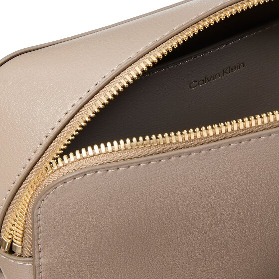 Calvin Klein Foil Umhängetasche 21 cm