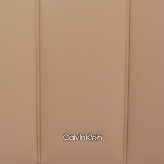 Calvin Klein Line Quilt Schultertasche 28 cm