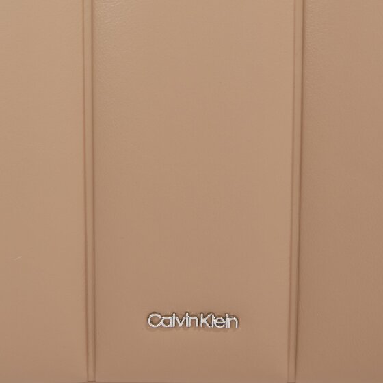 Calvin Klein Line Quilt Schultertasche 28 cm