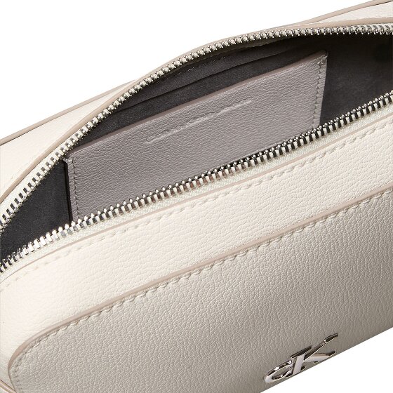 Calvin Klein Jeans Minimal Mini Bag Umhängetasche 18 cm