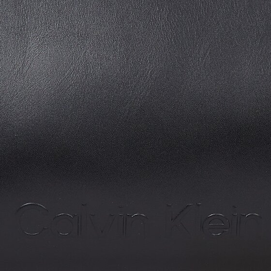Calvin Klein Embossed Schultertasche 31 cm