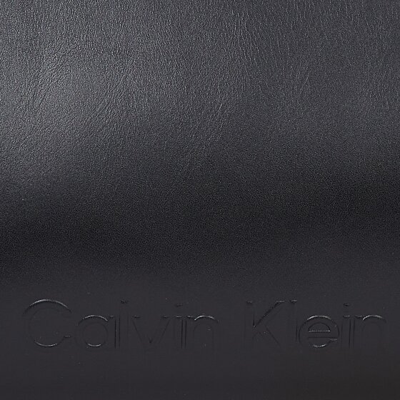 Calvin Klein Embossed Schultertasche 31 cm