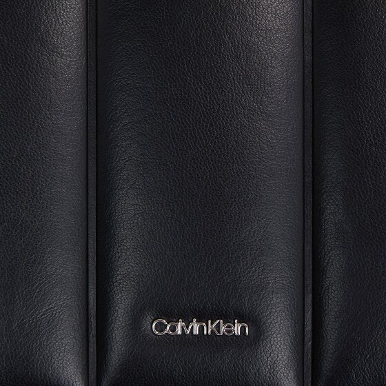 Calvin Klein Line Quilt Schultertasche 28 cm