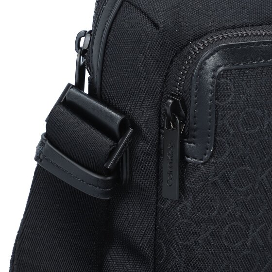 Calvin Klein CK Remote Mini Bag Umhängetasche 17.5 cm